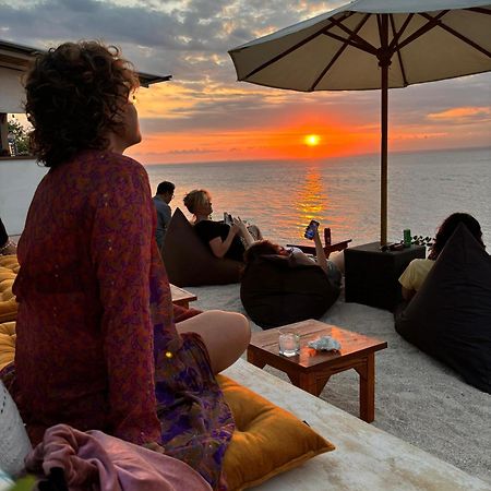 The Edge Lembongan Villa Екстериор снимка