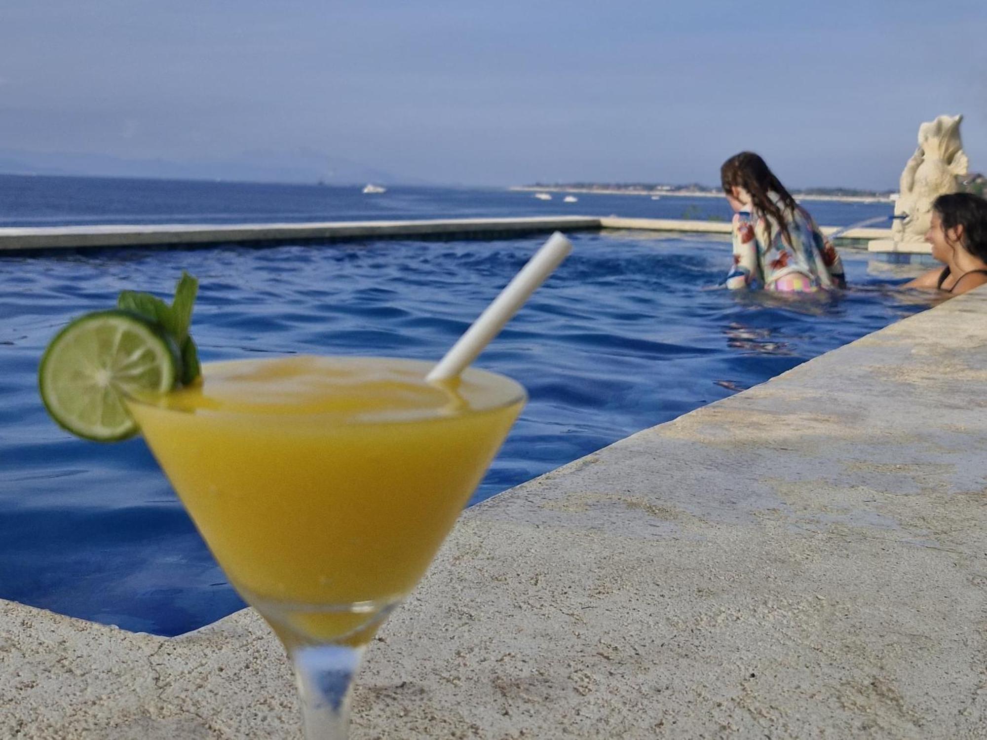 The Edge Lembongan Villa Екстериор снимка